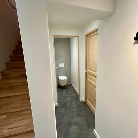 Prázdninový dům Maison Cosy Avec Sauna En Montagne Saint-Jacques-des-Blats