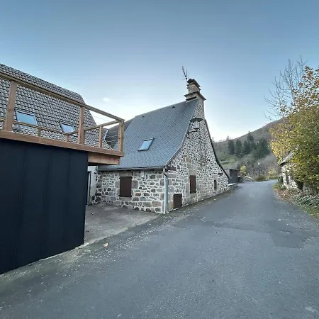 Maison Cosy Avec Sauna En Montagne * Saint-Jacques-des-Blats